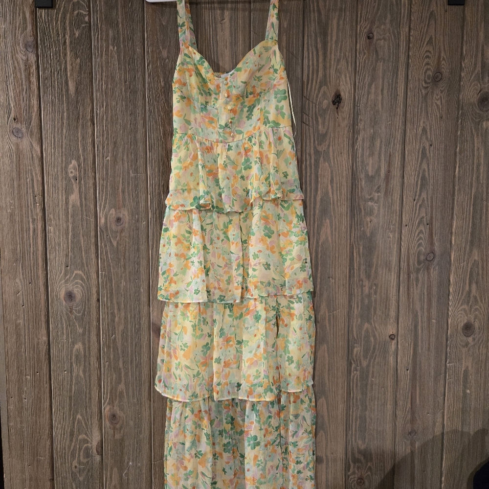 ASTR Floral Tiered Maxi Dress - Picture 3 of 5